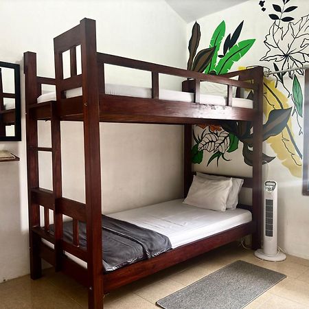 Zzz Hostel Ijen Banyuwangi  Bagian luar foto