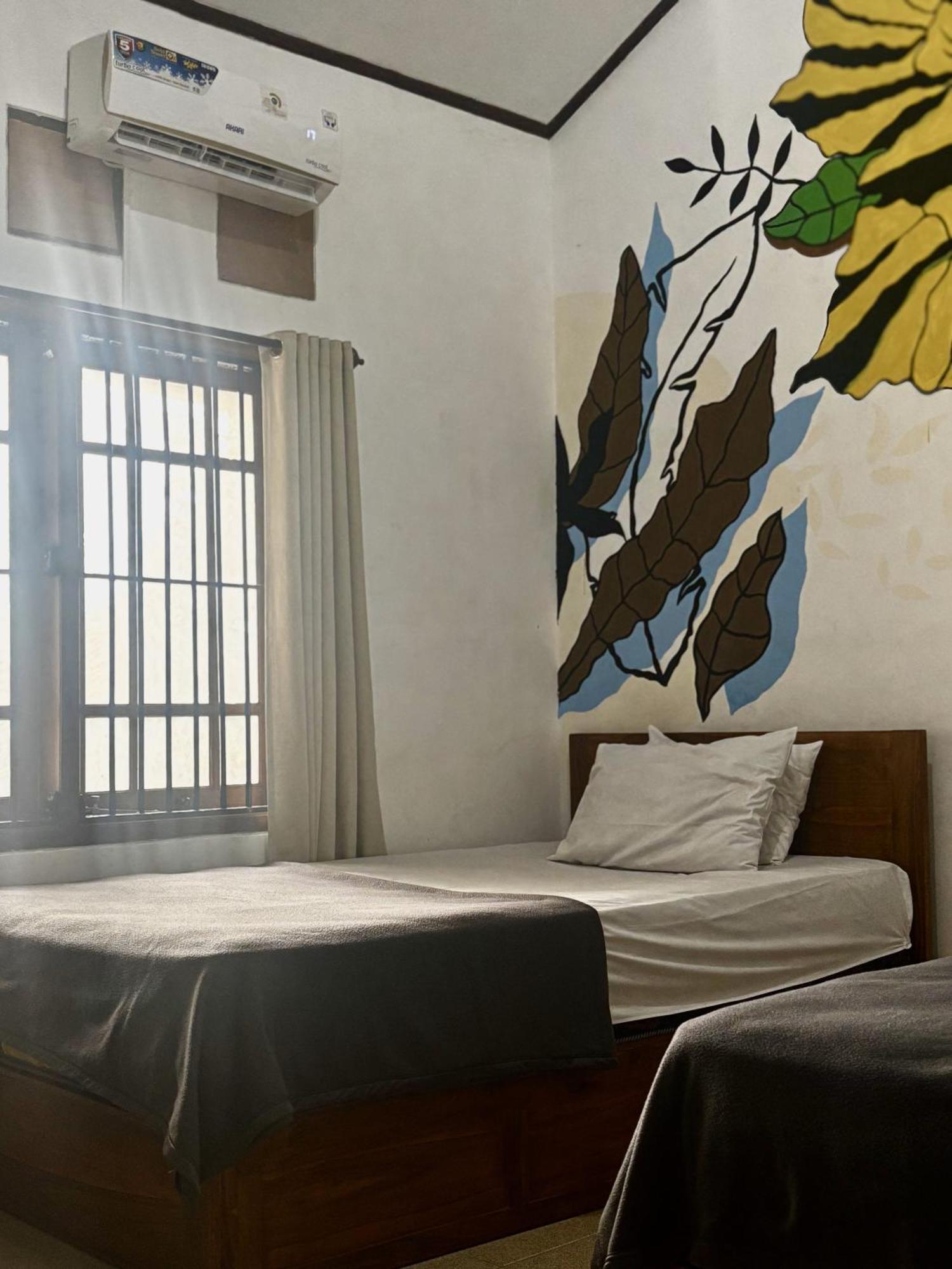 Zzz Hostel Ijen Banyuwangi  Bagian luar foto
