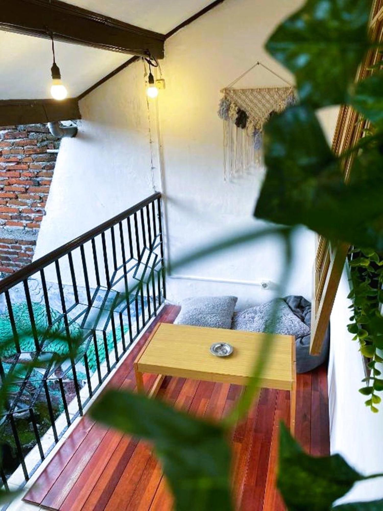 Zzz Hostel Ijen Banyuwangi  Bagian luar foto